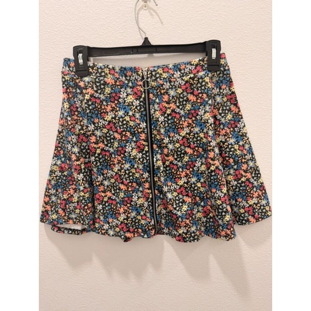 SO Ditsy Floral O-Ring Zip Front Skater Skirt Size S Y2K Mini Skirt